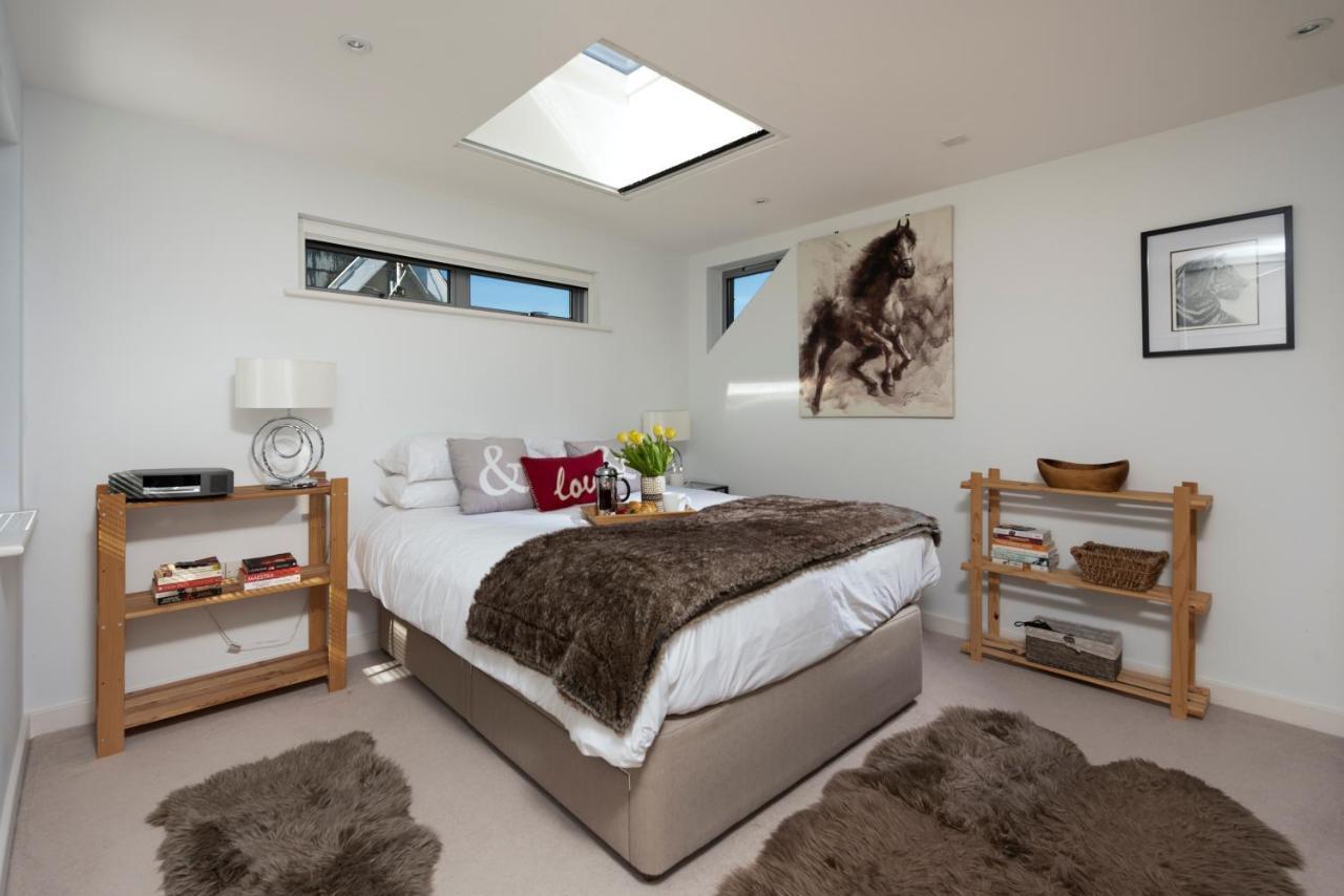 Fistral Beach Penthouse, Newquay クラントック エクステリア 写真